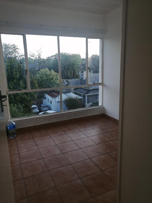 To Let 2 Bedroom Property for Rent in Kenilworth Western Cape